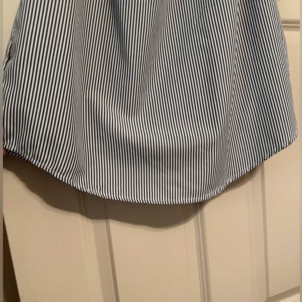 Cute Off-Shoulder Top - Picture 3 of 5